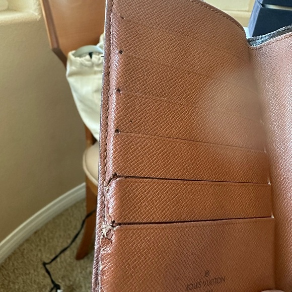 LV bifold wallet - Picture 6 of 16